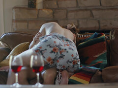 お尻, 美女, 大学生, カップル, イマラチオ, 顔射, Hd, レズビアン