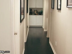 Eerste keer, Zoenen, Lesbisch, Likken, Kut duiken, Geschoren, Tiener, Maagd