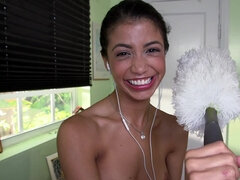 Sucer une bite, Brunette brune, Queue, Faciale, Branlette thaïlandaise, Fille latino, Actrice du porno, Nénés