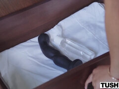 Cul, Cul à la bouche, Noire, Sucer une bite, Brunette brune, Noir ébène, Chatte, Jouets