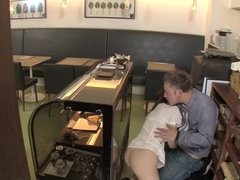 Hd, Japaans, Openbaar