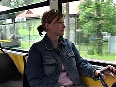 Gros seins, Brunette brune, Mature, Mère que j'aimerais baiser, Solo, Nénés