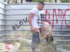Blonde, Blowjob, Outdoor, Public, Teen