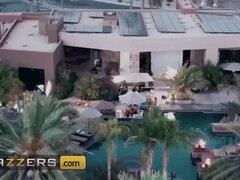 Éjaculer dans la bouche, En levrette, Lesbienne, Léchez, Orgie, De plein air, Fête, Public