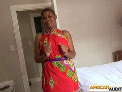 Africain, Cul, Audition, Noir ébène, Fait maison, Interracial, Masturbation, Adolescente