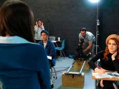 Asiatisch, Blasen, Braunhaarige, Hundestellung, Handjob, Lecken, Jungendliche (18+), Titten