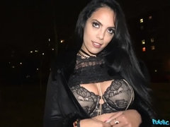 Leie, Blasen, Hundestellung, Handjob, Im freien, Pov, Öffentlich, Titten