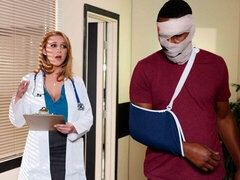 Gros cul, Grosse bite, Gros seins, Blonde, Sucer une bite, En levrette, Mère que j'aimerais baiser