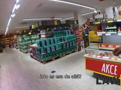 Belleza, Rubia, Tetona, Tetas naturales, Tetas colgantes, Chupando, Tatuaje, Adolescente