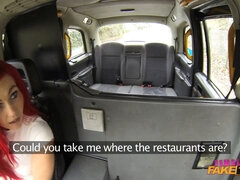 Bruinharig, Auto, Europees, Flashing, Hd, Lesbisch, Natuurlijke tieten, Geschoren