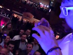 Orgia de Zoe Doll en Pornos en el SEB