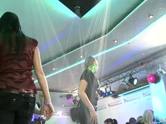 Amateur, Culo, Culo grande, Borracha, Lesbiana, Madres para coger, Orgía, Tetas