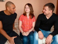 超カワイイ, 黒人, ブロンド, フェラチオ, 浮気する, なめる, ロシア人, オッパイの