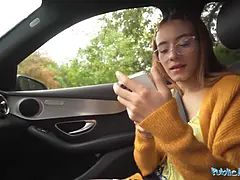 18 jahre, Grosser schwanz, Blasen, Braunhaarige, Süss, Pov, Öffentlich, Muschi