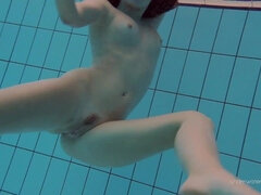 Brunette brune, Tchèque, Fétiche, Poilue, Hd, Public, Russe, Nénés