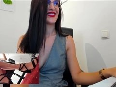 18 ans, Amateur, Nana, Brunette brune, Masturbation, Bureau, Webcam