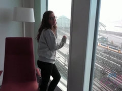 Amateur, Culo, Novia, Gafas, Coño, Afeitado, Fumando, Tatuaje