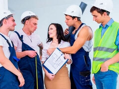 Culo grande, Verga grande, Morena, Estilo perrito, Doble penetracion, Grupo, Tetas naturales, Adolescente