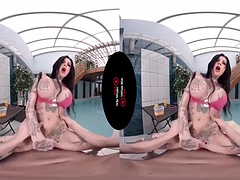 En tercera dimension, Morena, Madres para coger, Mamá