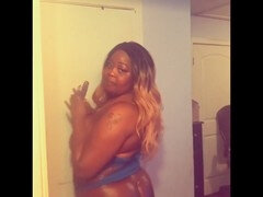 ぽっちゃり, デカ尻, 裸