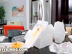 Asombroso, Penetracion con dedos, Besar, Lamidas, Coño, Madrastra, Tetas, Juguetes