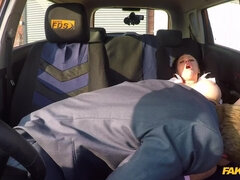 Kont, Grote lul, Diep in de keel, Hondjeshouding, Vingeren, Zoenen, Likken, Kut duiken