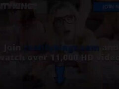 Большой член, Минет, В машине, Собачьи, Пальцем, Лизание, Киски, Сиськи