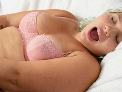 Leie, Wohlbeleibte schöne frauen, Blondine, Riesig, Masturbation, Muschi, Rasiert, Solo