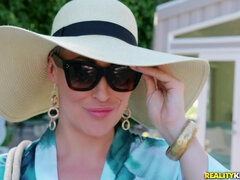 お尻, 共学, キス, ラティーナ, レズビアン, 自然山雀, オイル, プール