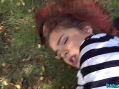 Chica, Verga grande, Garganta profunda, Sexo duro, Lamidas, Público, Pelirrojo, Tetas