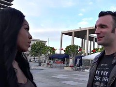 Grosse bite, Gros seins, Noire, Plantureuse, Noir ébène, Hard, Interracial