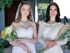 Минет, Брюнетки, Сперма во рту, Собачьи, Ласковые ручки, Лизание, Оргии, Молоденькие