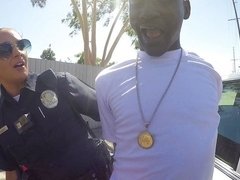 Éjaculer dans la bouche, Tir de sperme, Grossier, En levrette, Double pénétration, Interracial, Homme homme femme, Rasée