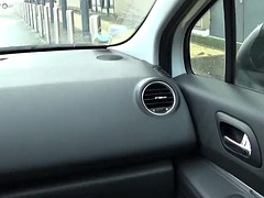 Coche, Fetichismo travestista, Lencería, Masturbación, Maduro, Al aire libre, Público, Transexual