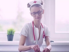 Amateur, Verga grande, Polla, Estilo perrito, Enfermera, Afeitado, Flaco, Tetas