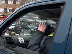 Фетиш, Писсинг, На публике