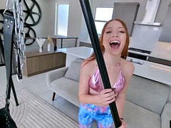 Tussi, Grosser schwanz, Blasen, Besamung, Hardcore, Pov, Dürr, Titten