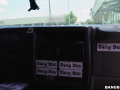 Enthousiasteling, Blond, Autobus, Sperma in gezicht, Hardcore, Kut duiken, Strak, Maagd