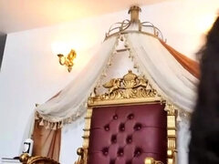 Amateur, Brunette brune, Homme nu et filles habillées, Femme dominatrice, Fétiche, Mère que j'aimerais baiser