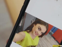 Grote lul, Pijpbeurt, Universiteit, Lul, Hardcore, Pornster, Kut duiken, Tiener