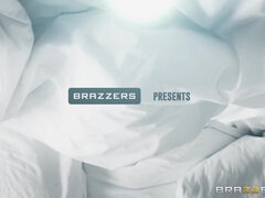 Gros seins, Sucer une bite, Plantureuse, Hard, Mère que j'aimerais baiser, Nénés