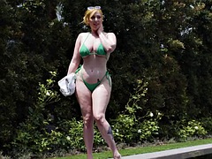 Grosse titten, Füsse, Fußfetisch, Schwul, Hardcore, Massage, Transfrau, Titten