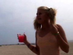 Rubia, Penetracion con dedos, Masturbación, Al aire libre, Sexo soft, Solo, Adolescente
