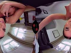 En tercera dimension, Masturbación, Realidad, Solo