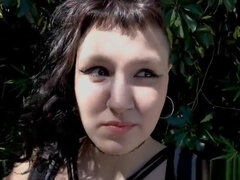 Sucer une bite, Mignonne, Queue, Fille latino, Mamelons, Pov, Public, Tatouage