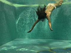 Braunhaarige, Im freien, Pornostars, Öffentlich, Russisch, Solo, Jungendliche (18+), Titten