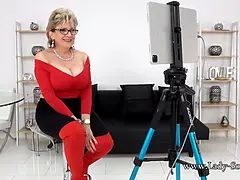 Grosse titten, Blondine, Vollbusig, Geile alte tussi, Oma, Hd, Milf