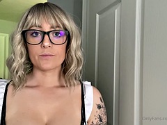 Cassie hotel maid service