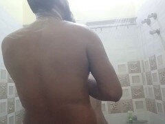 Salle de bains, Couple, Indienne, Douche, Toilettes