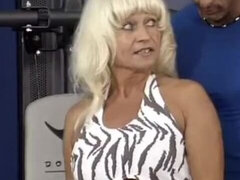 Anal, Rubia, Corridas faciales, Alemán, Abuelita, Gimnasio, Maduro, Chupando